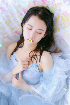 将军边走边挺进她的小泬